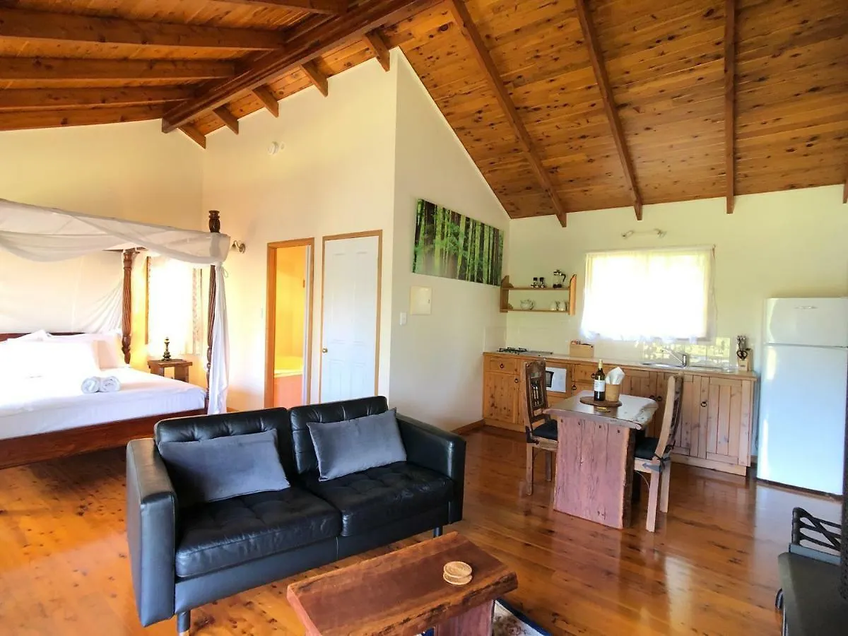 Chalet Pencil Creek Cottages Mapleton Australia