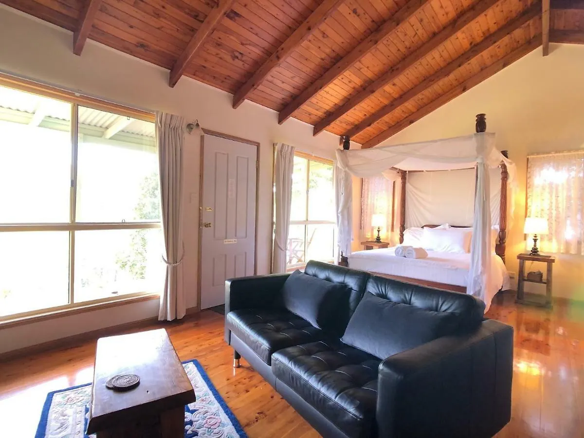 Pencil Creek Cottages Mapleton Chalet